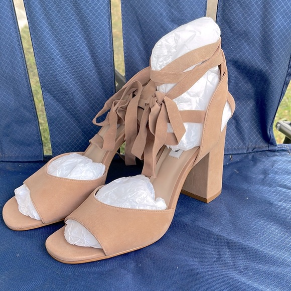 Steve Madden Womens Heels. BRAND NEW! - Picture 1 of 5